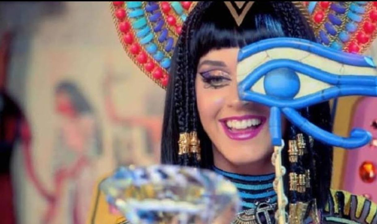 Fashion Katy Perry - Dark Horse 