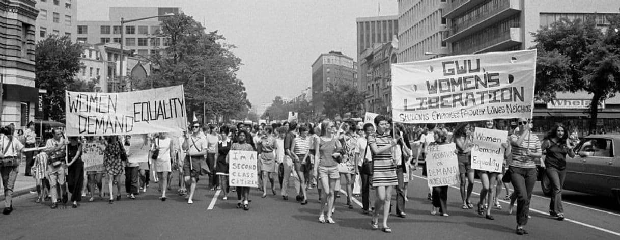 Moda FEMINISMO RADICAL 💚💜