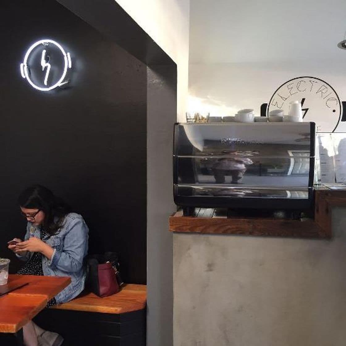 Restaurants ELECTRIC Coffee Roasters