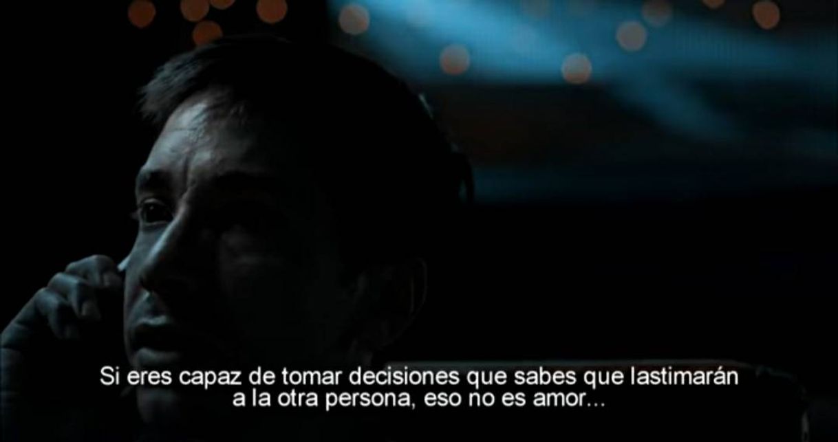 Moda "Why does it feel so impossible to let you go?" 🥺🤍