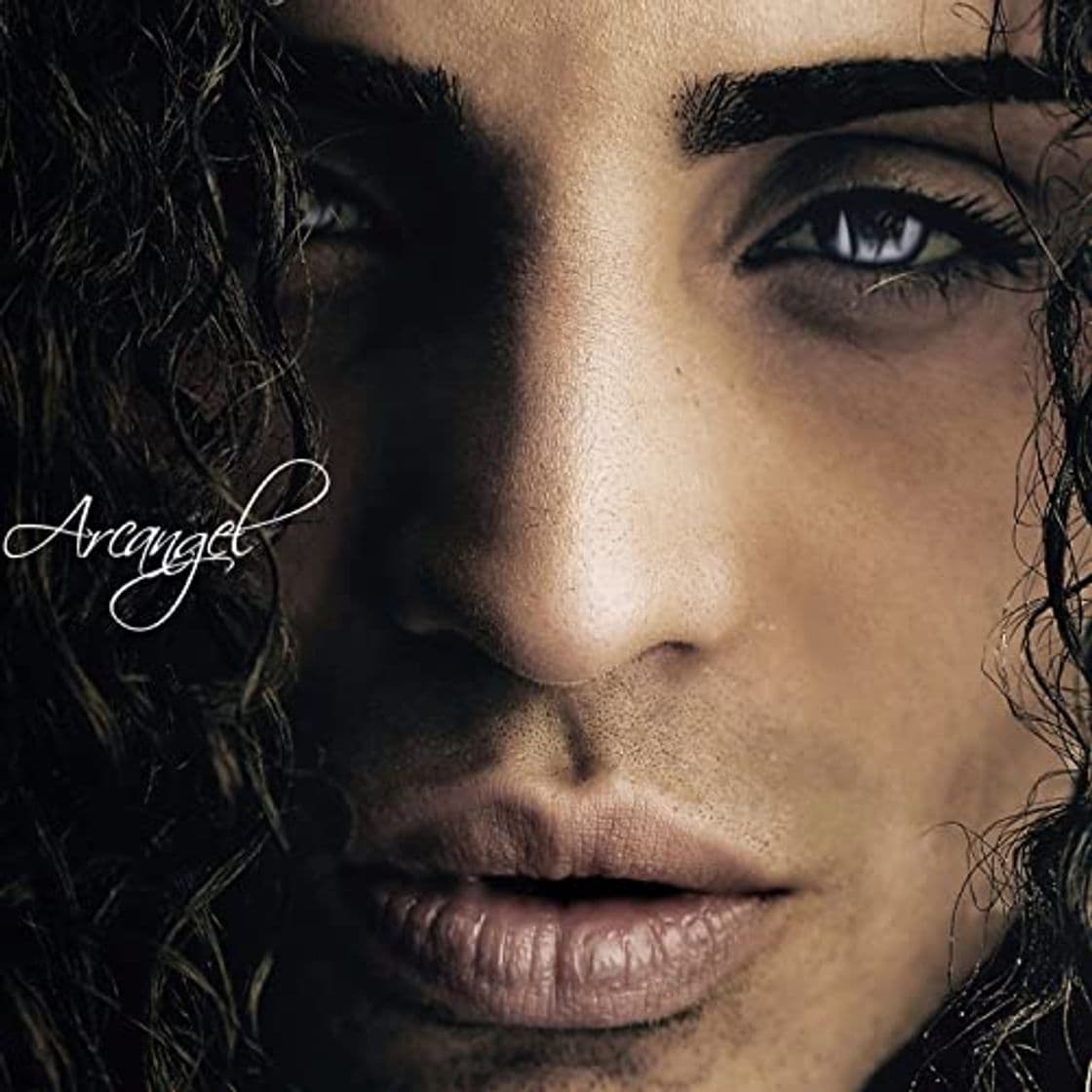 Music Arcangel - http://youtu.be/IvpzV3HXUdA - Por amar a ciegas ...