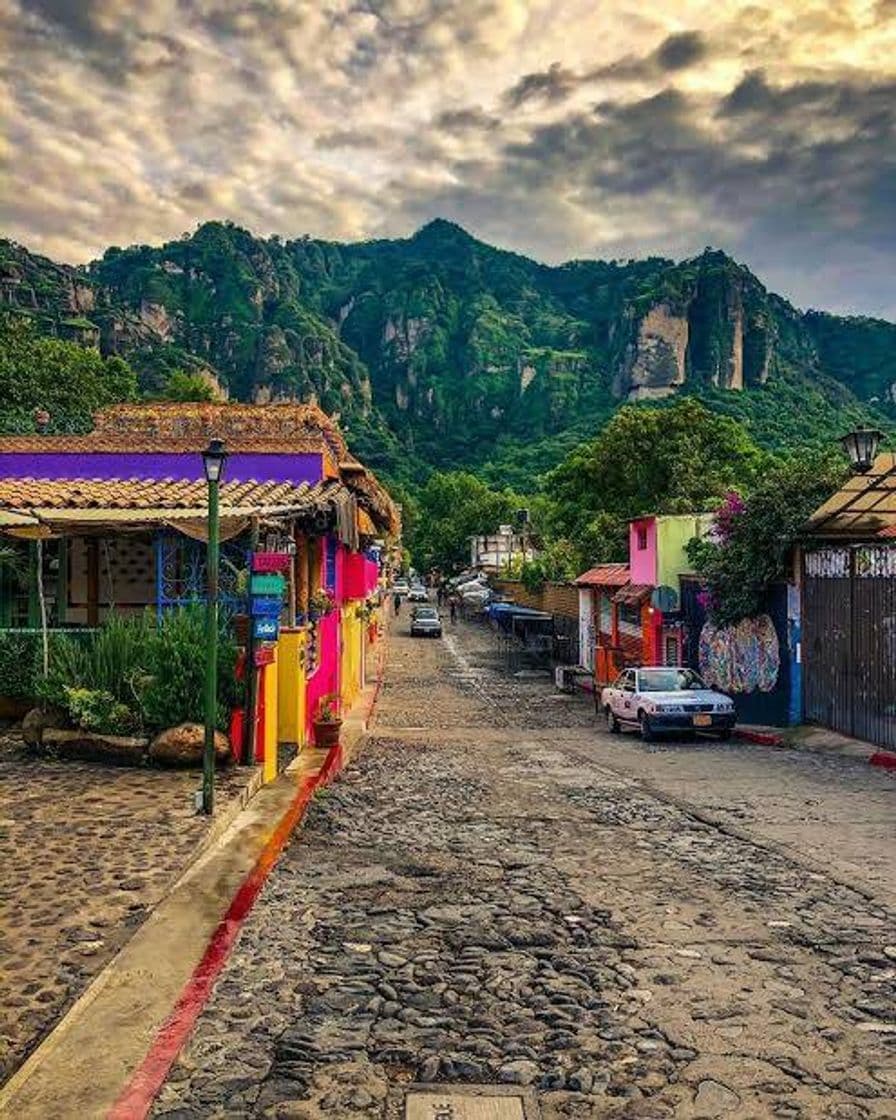 Place Tepoztlán