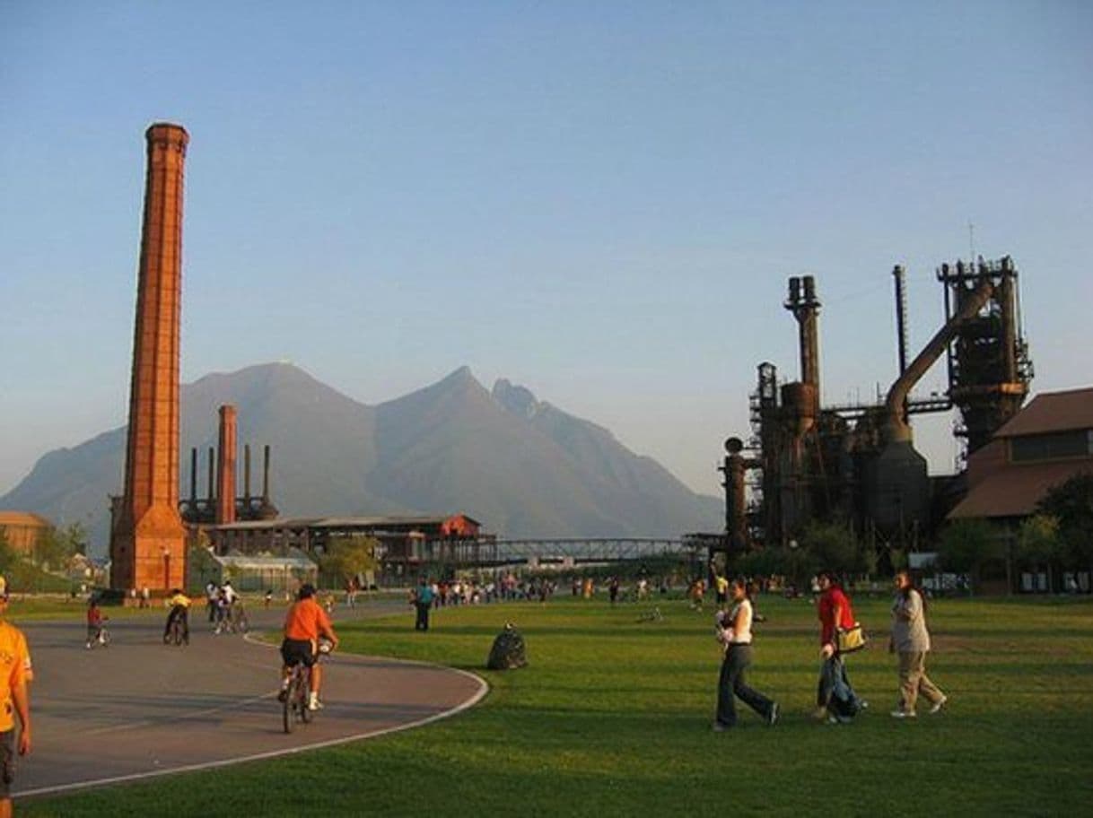 Place Fundidora de Monterrey