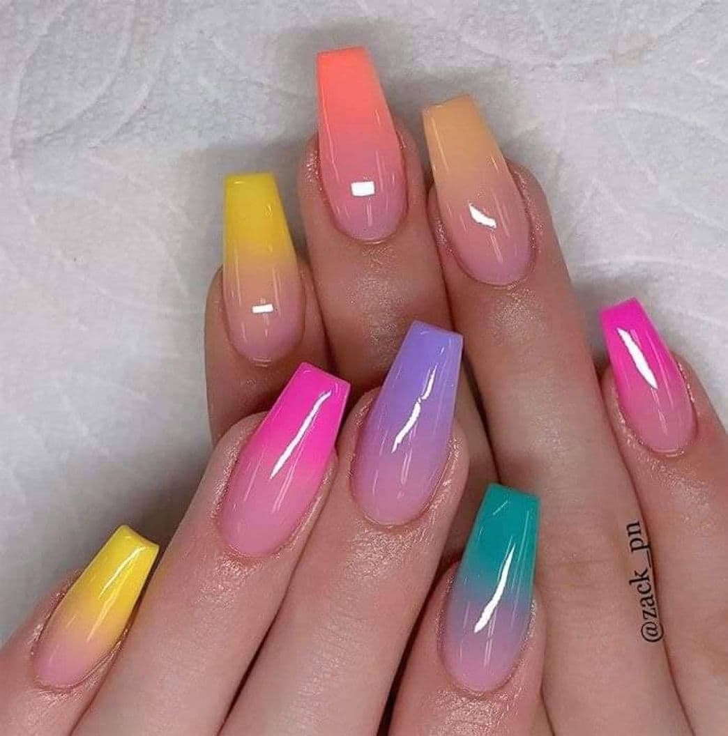 Moda Uñas multicolor💙💚💛🧡💜