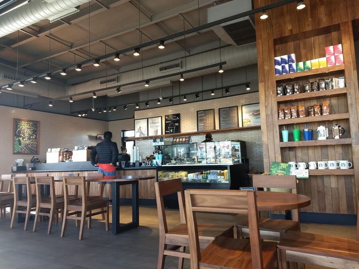 Restaurants Starbucks Plaza Carranza