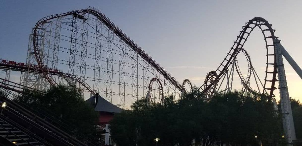 Place Six Flags Magic Mountain