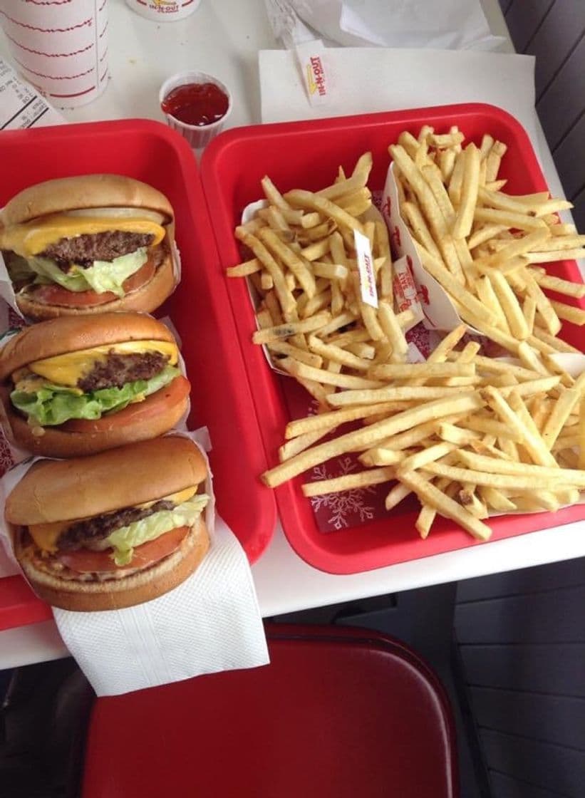 Restaurants In-N-Out Burger