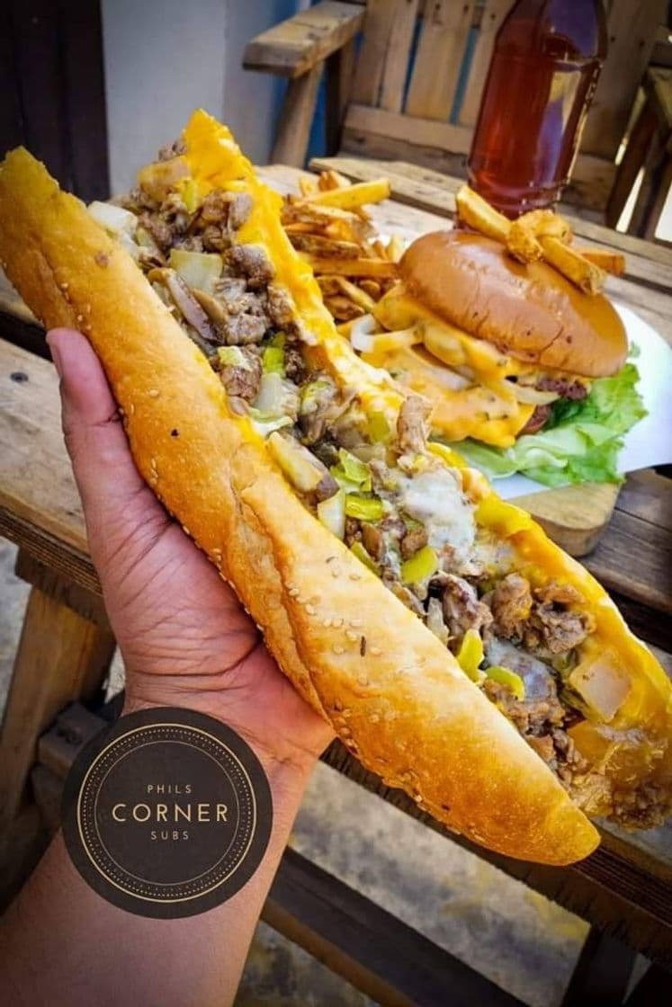 Restaurants Phils Corner Subs// comida rápida