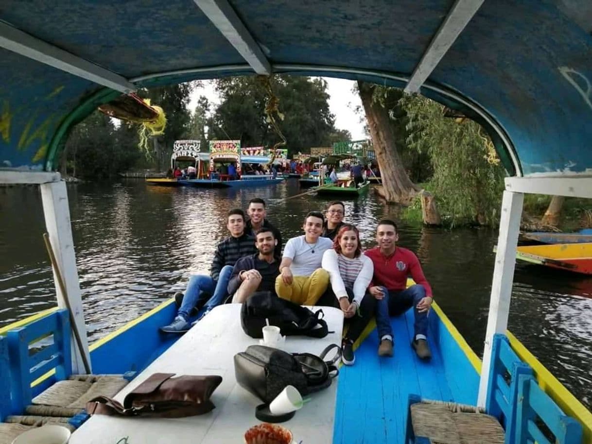 Place Lago Xochimilco