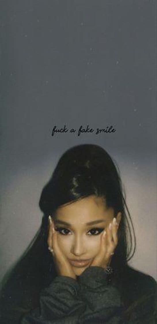 Music Ariana Grande - fake smile