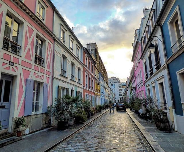 Place Rue Crémieux