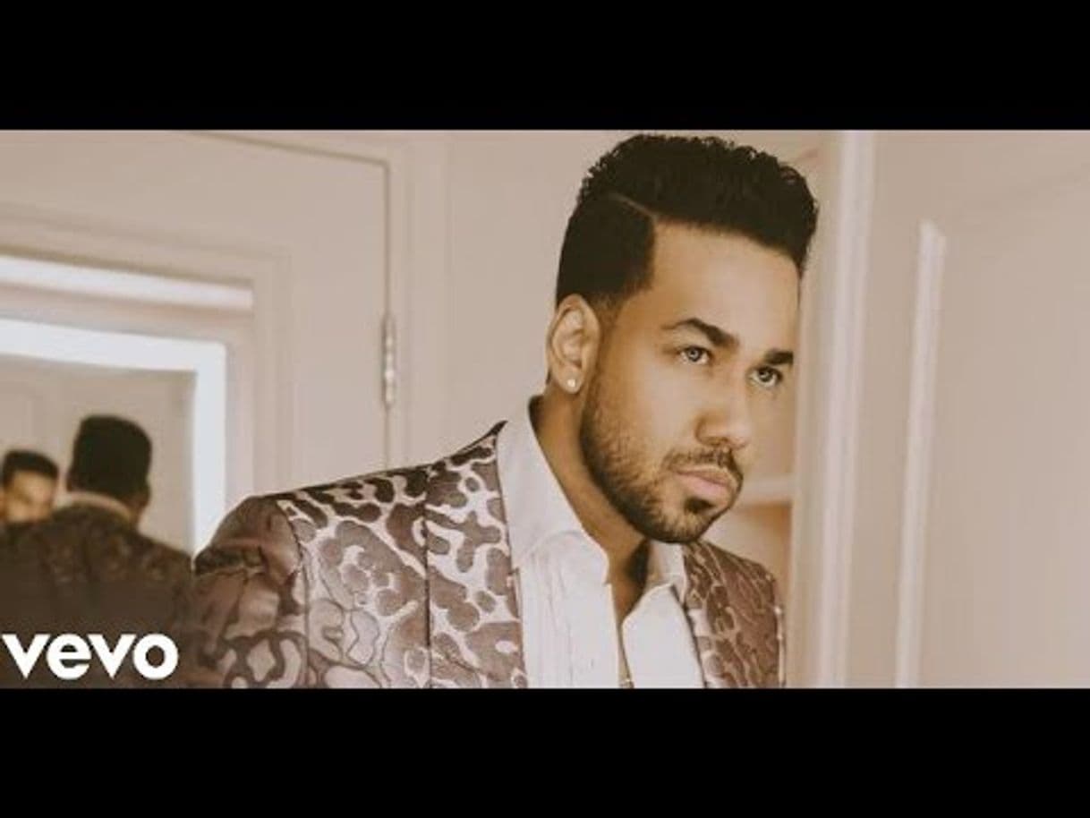 Moda Romeo Santos - Amigo (Official Video) 2020 Estreno - YouTube