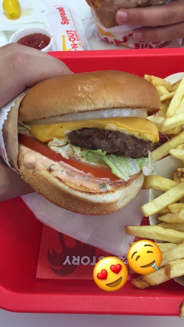 Restaurants In-N-Out Burger