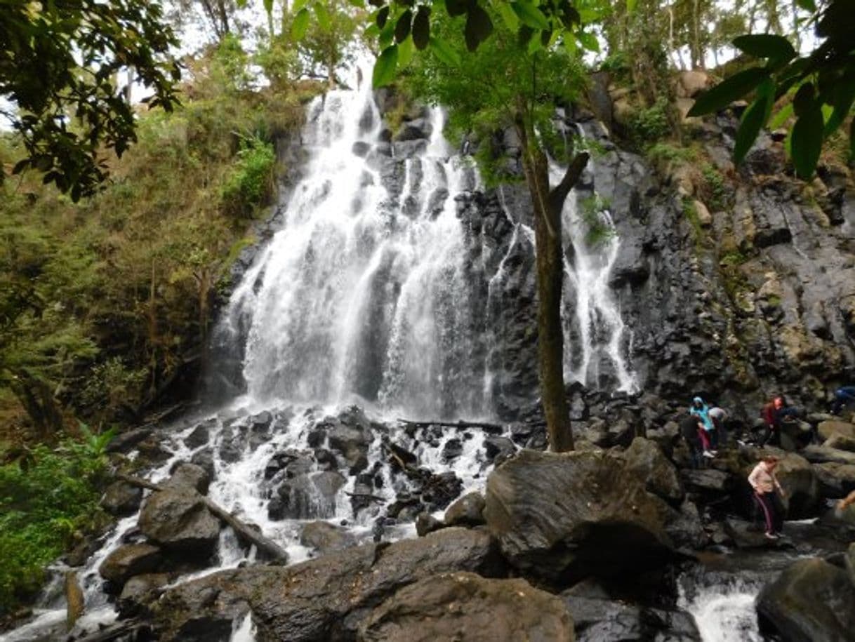 Lugar Cascada Velo de Novia