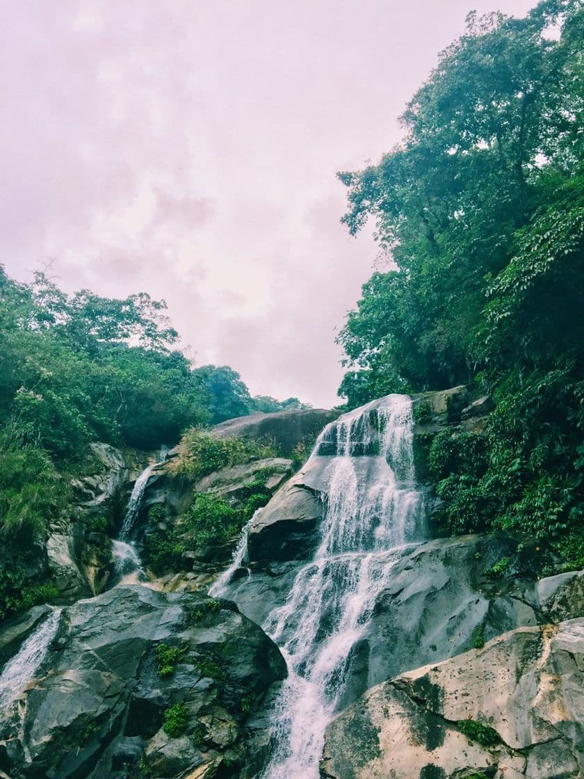 Lugar Cascada De La Sirena