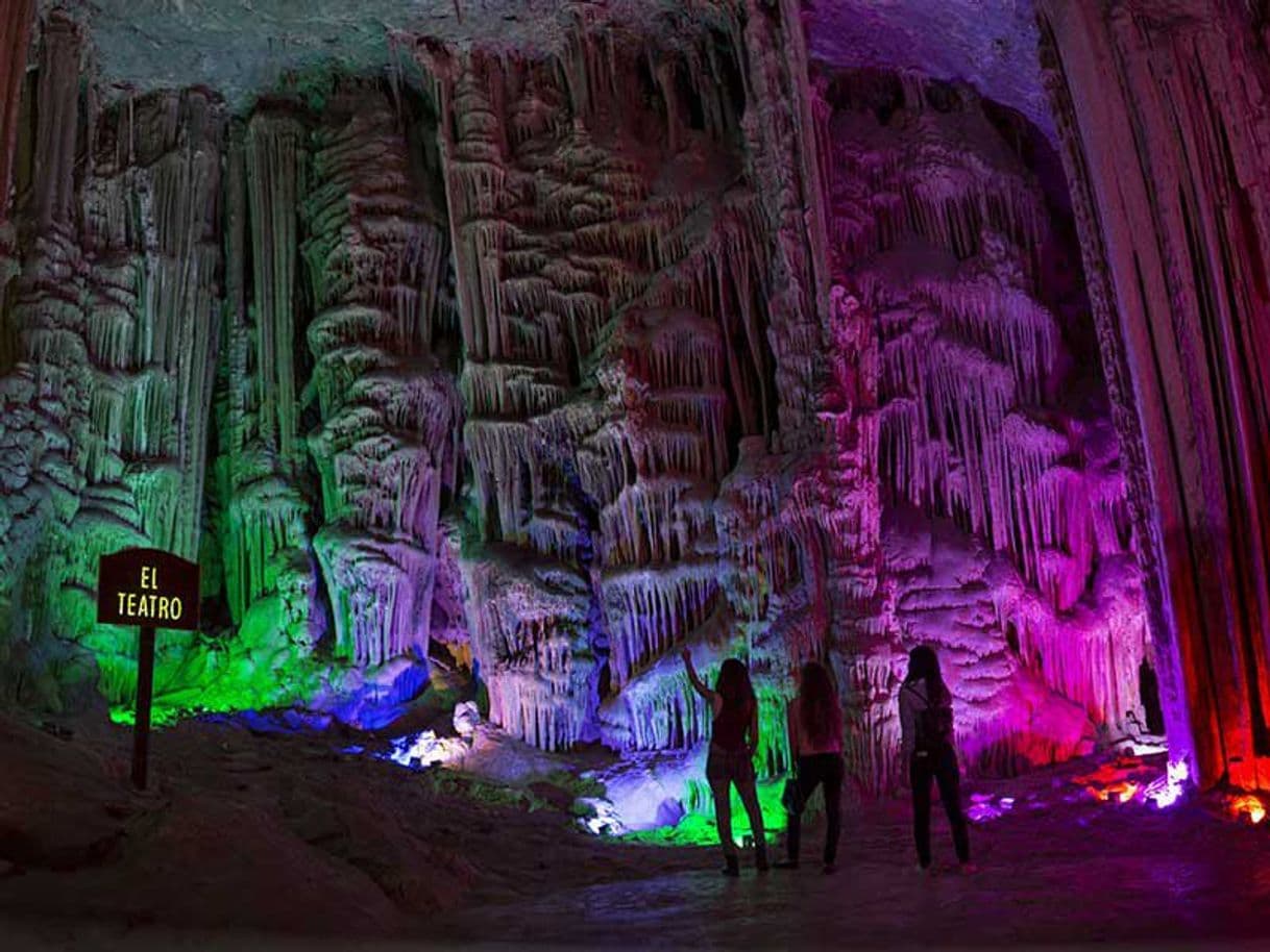 Lugar Tours in Monterrey - Grutas De Garcia