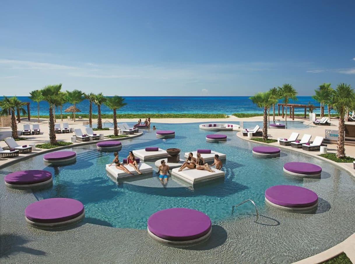 Place Breathless Riviera Cancun Resort & Spa