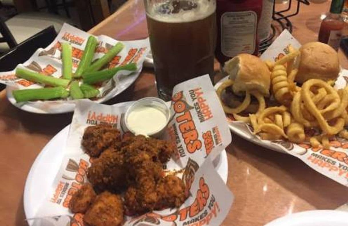 Restaurants Hooters