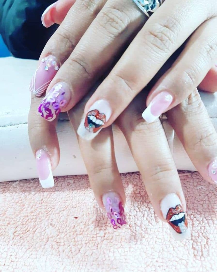 Fashion Las   mejores uñas acrilicas  A  mano MANO ALZADA 💅