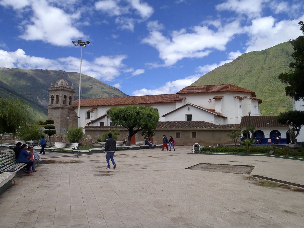 Place Calca