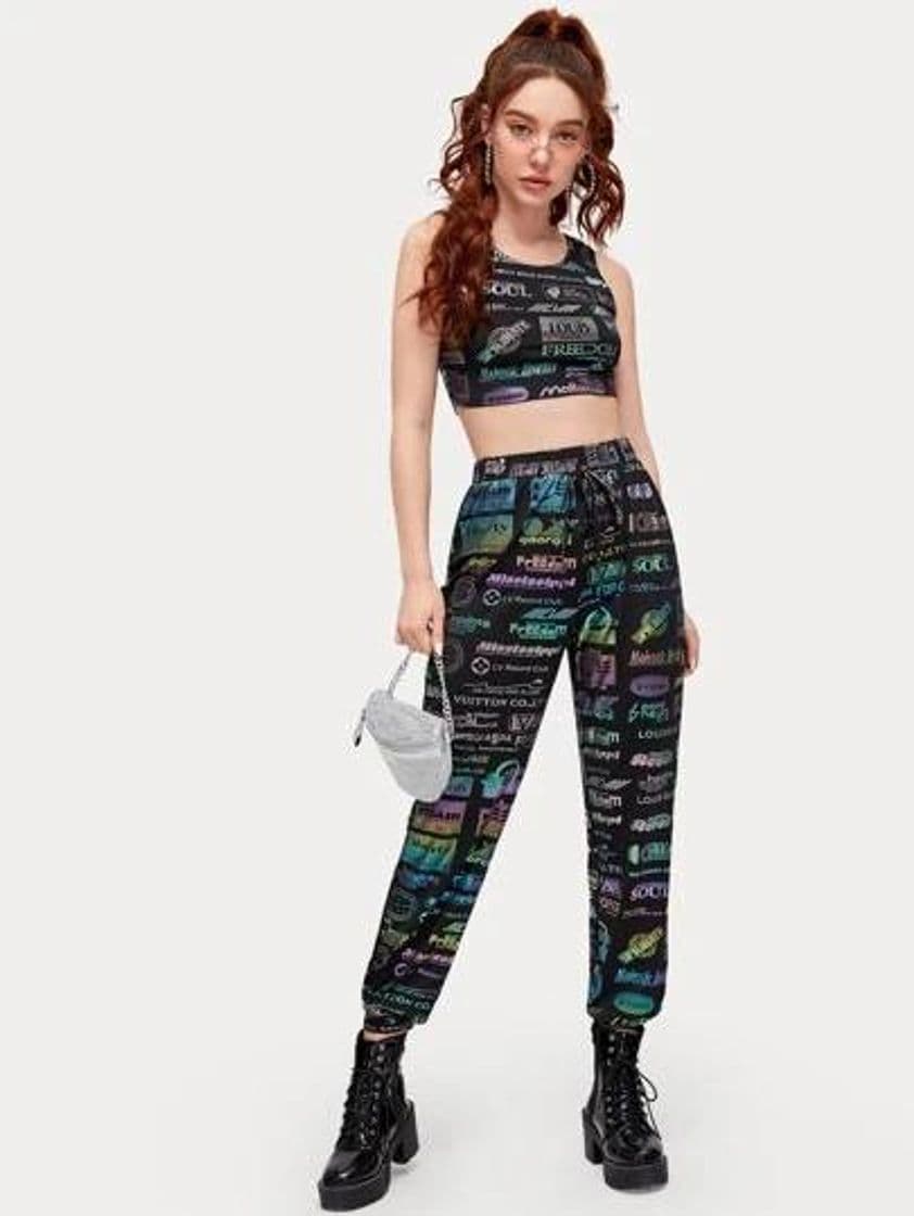 Moda Top con estampado y pantalón deportivo