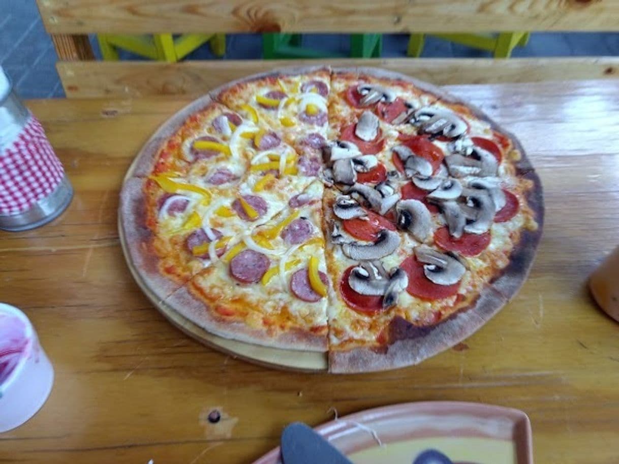 Restaurantes Brasil Pizza