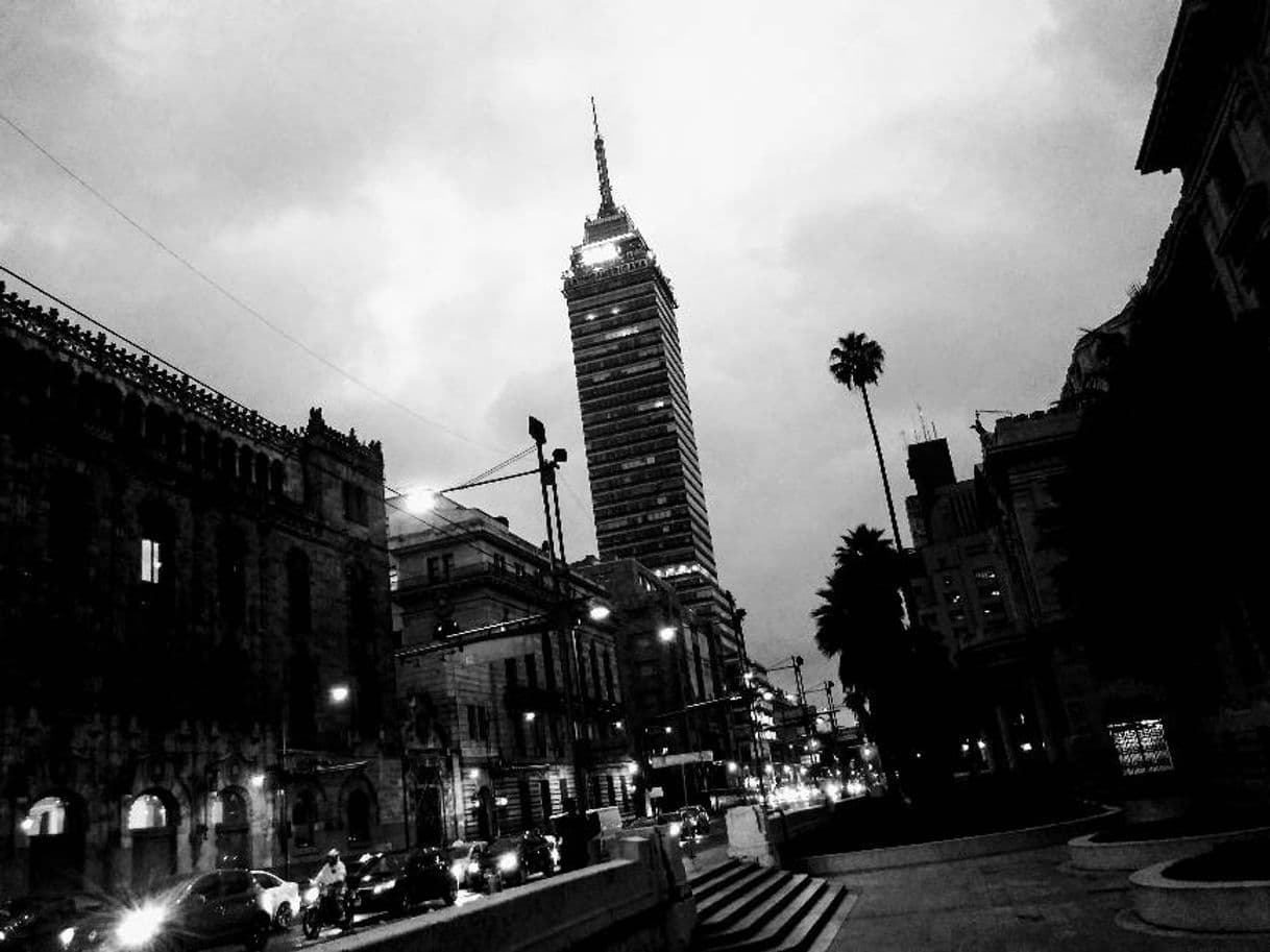 Place Torre Latinoamericana