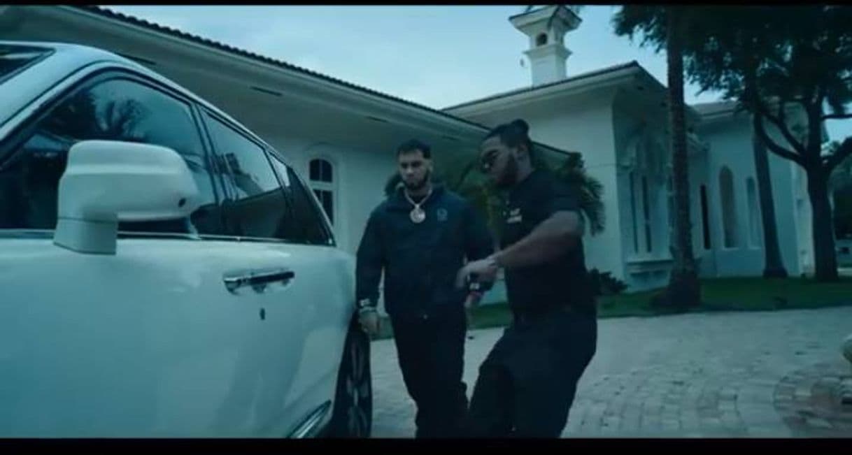 Moda Anuel AA - Narcos (Video Oficial) - YouTube