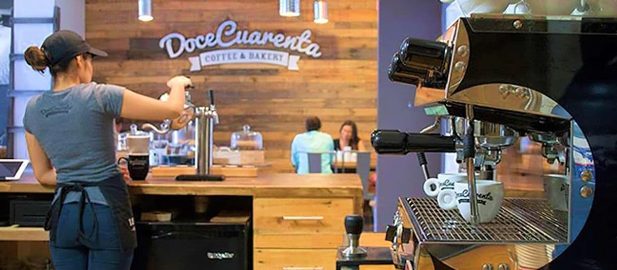 Restaurants Doce Cuarenta Coffee & Bakery