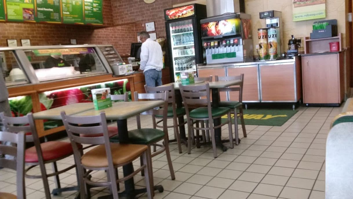 Restaurants Subway