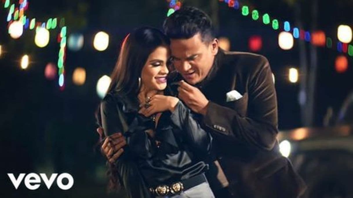 Moda Silvestre Dangond, Natti Natasha - Justicia (Official Video) - YouTube