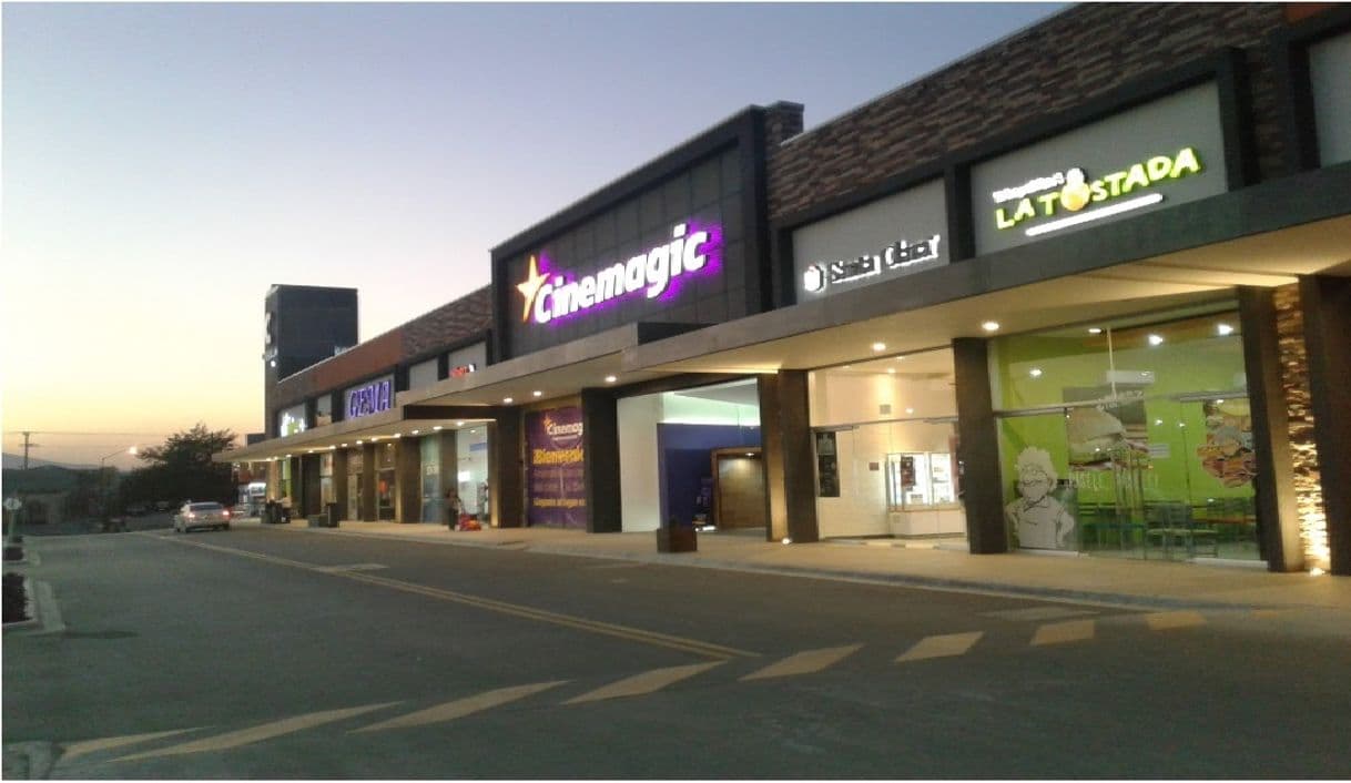 Lugar Cinemagic Apodaca