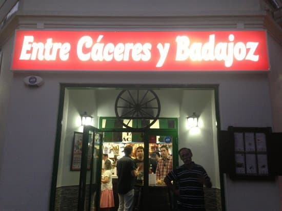 Restaurantes Entre Cáceres y Badajoz