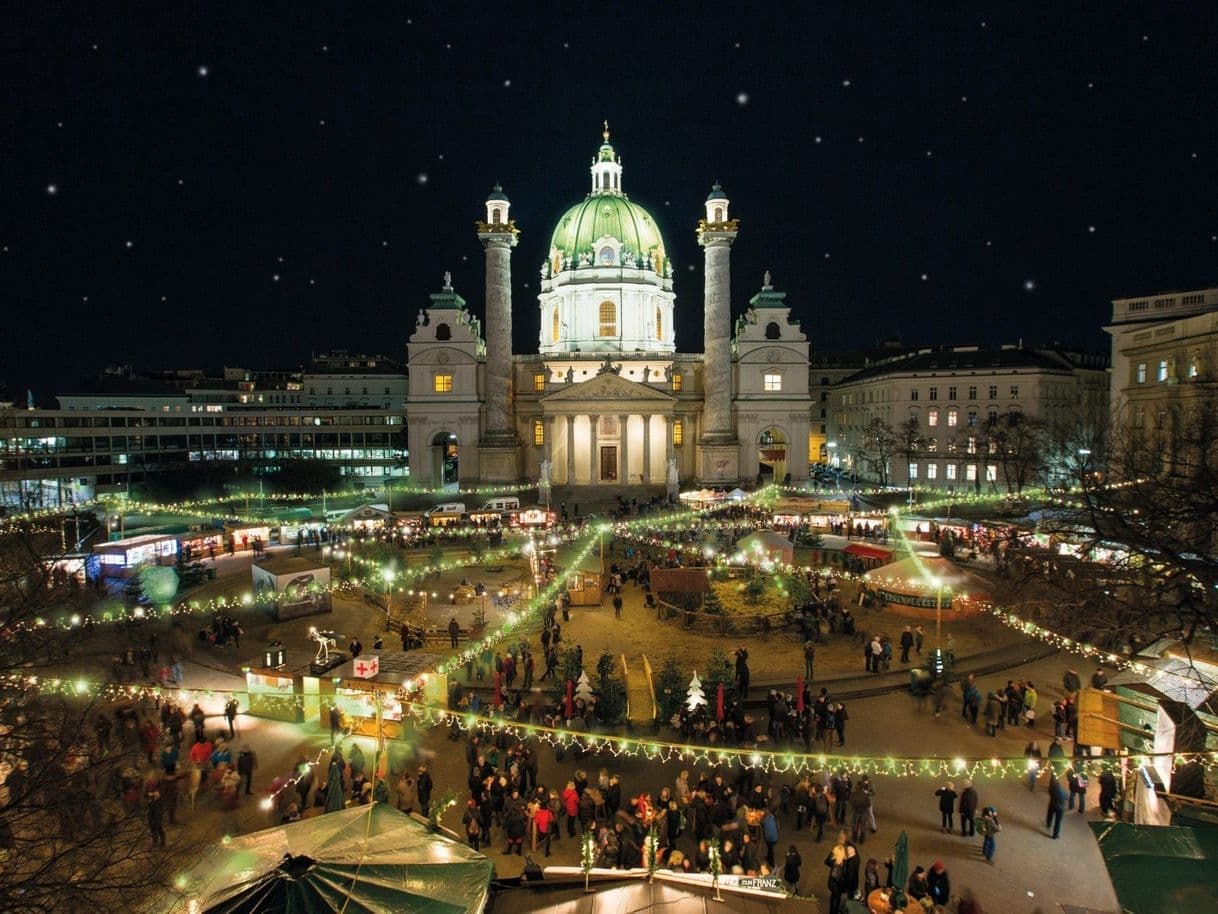 Lugar Weihnachtsmarkt am Karlsplatz