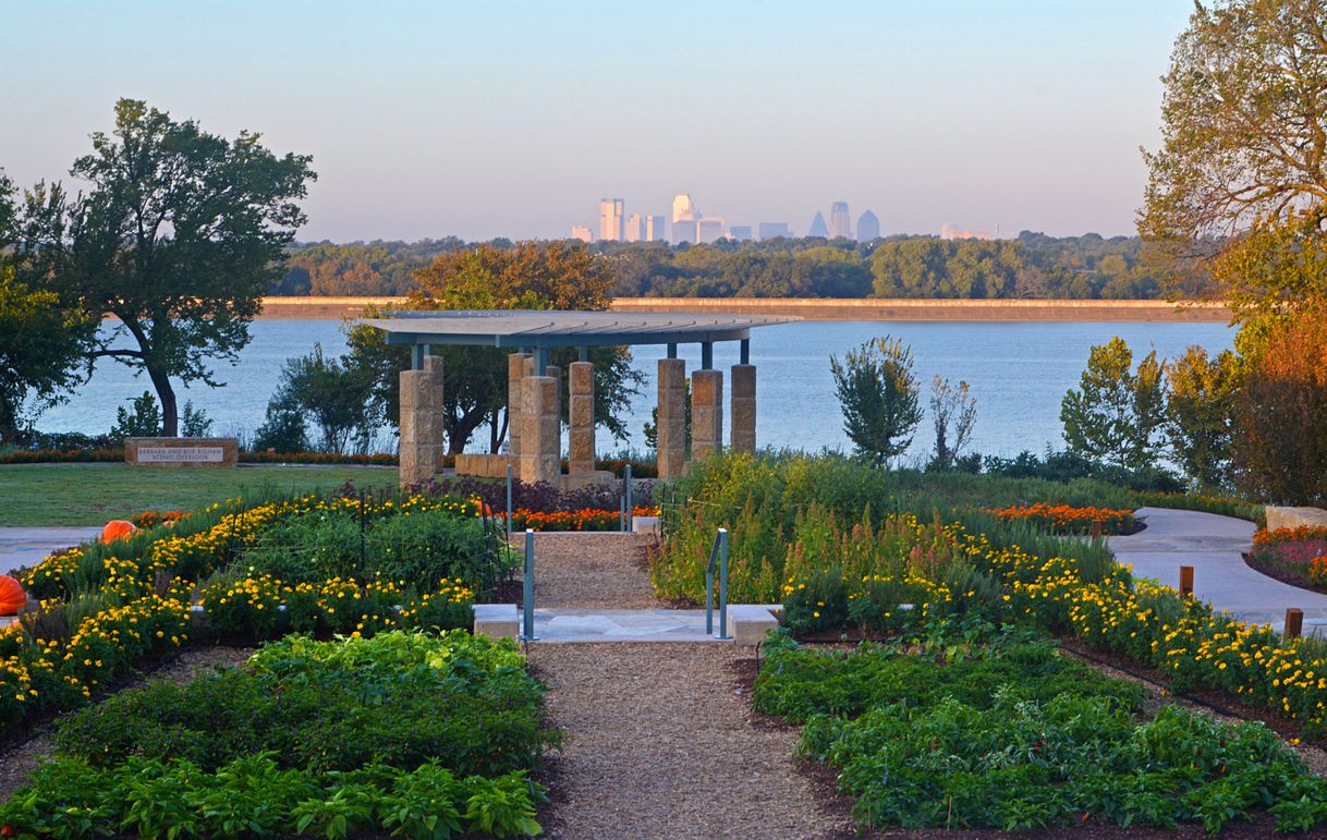 Place The Dallas Arboretum and Botanical Garden