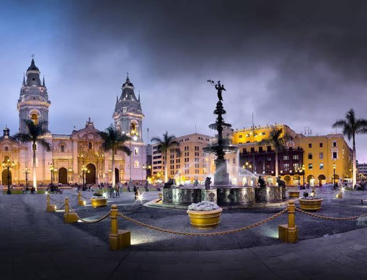 Lugar Plaza de Armas de Lima