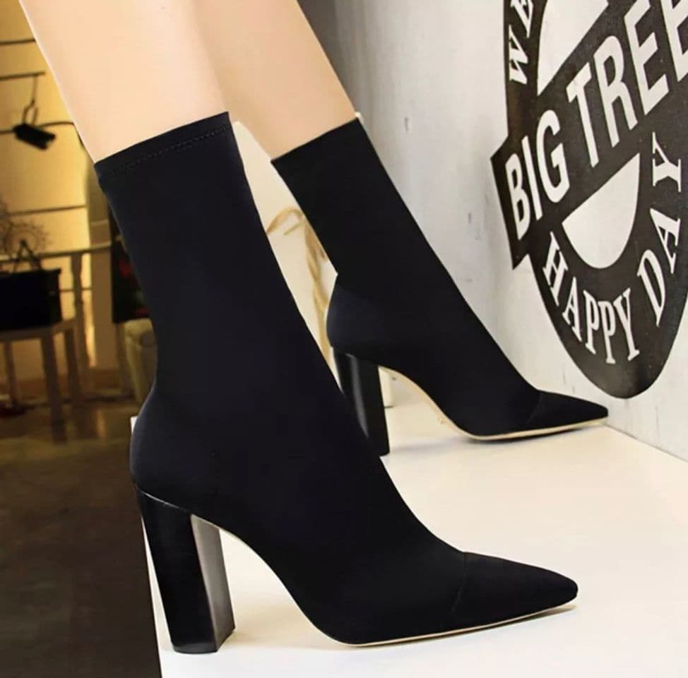 Product Botas bicudas 