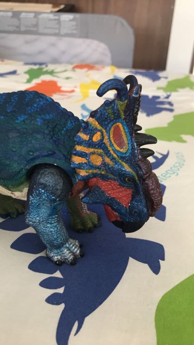 Product Sinoceratops Jurassic World pintado al acrílico 