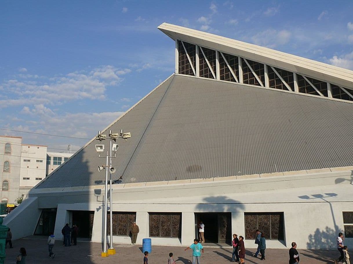 Place Basilica de Guadalupe