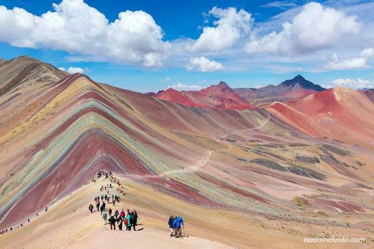 Lugar Montaña de 7 Colores