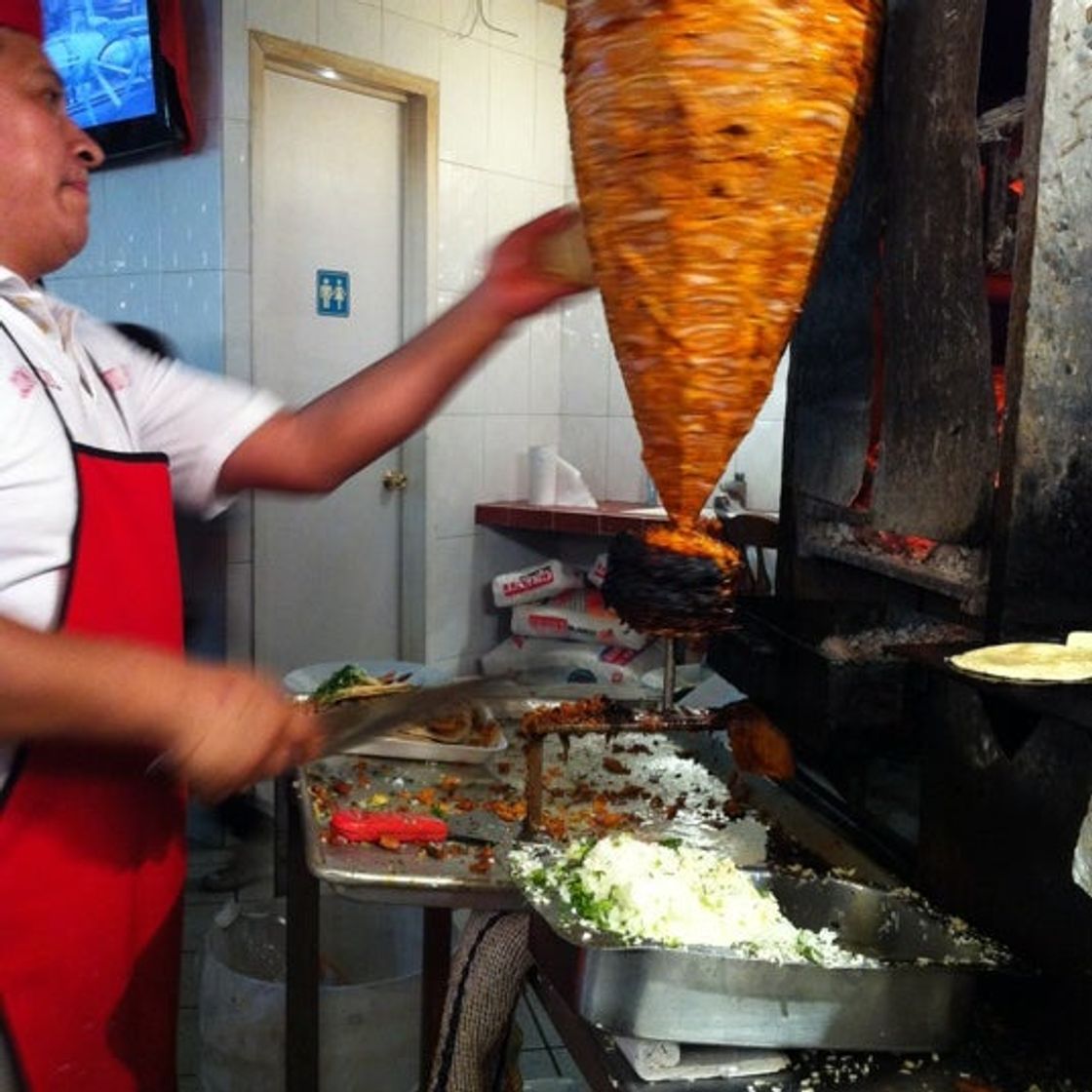 Restaurantes Tacos El Fogon Zona Azul Satelite