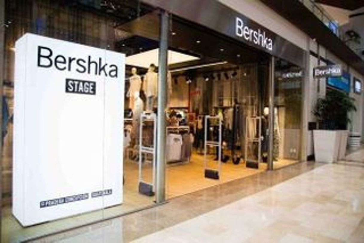 Lugar Bershka