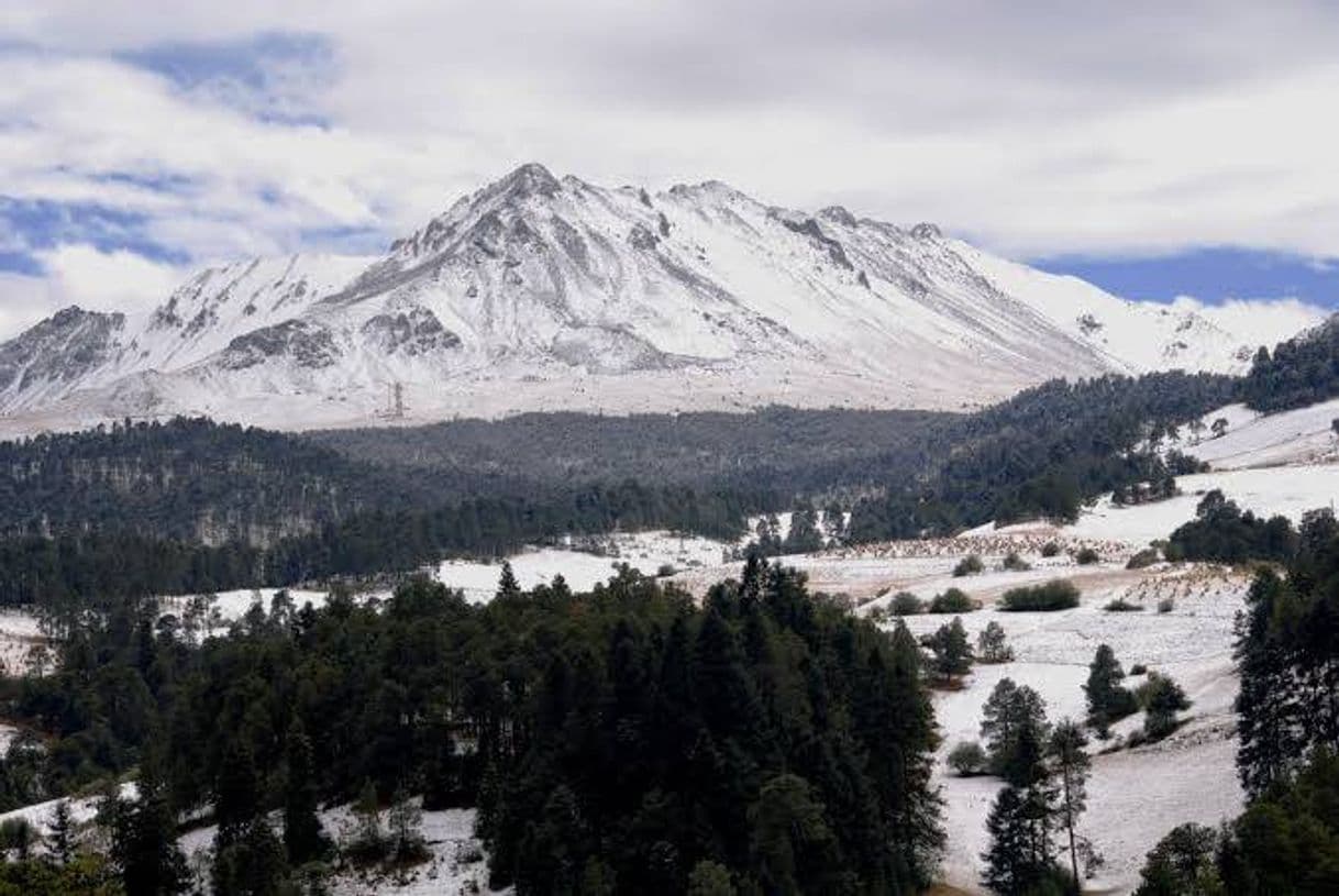 Lugar Volcán Xinantecatl, Nevado de Toluca