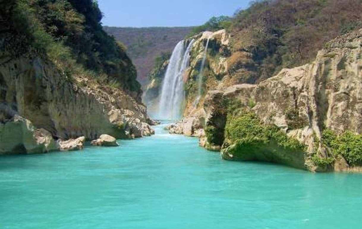 Lugar Cascada de Tamul