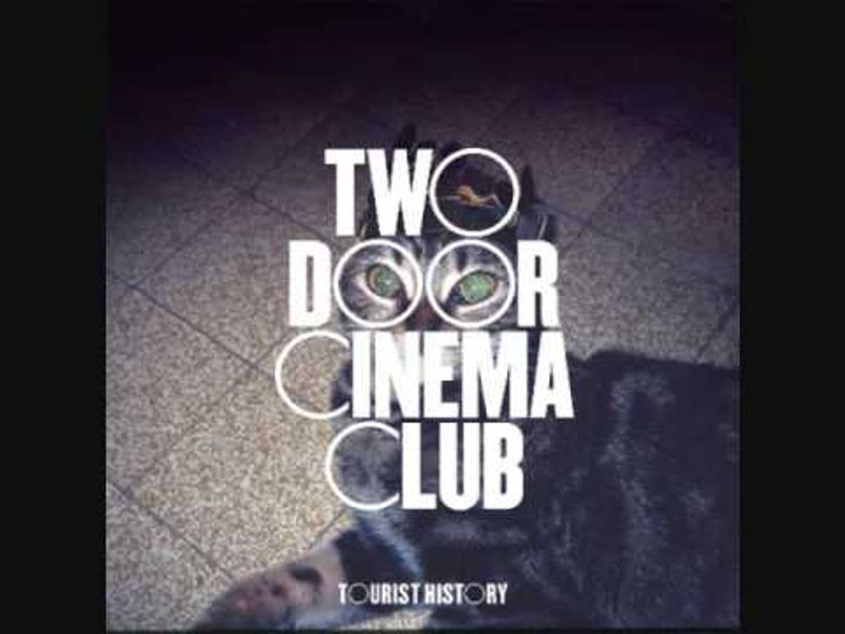 Music Two Door Cinema Club - Undercover Martyn