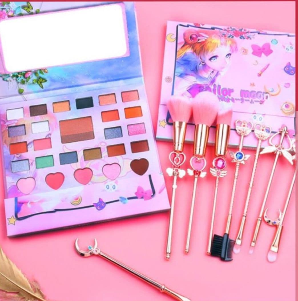 Moda Sailor moon eyeshadow compact + eye brushes 