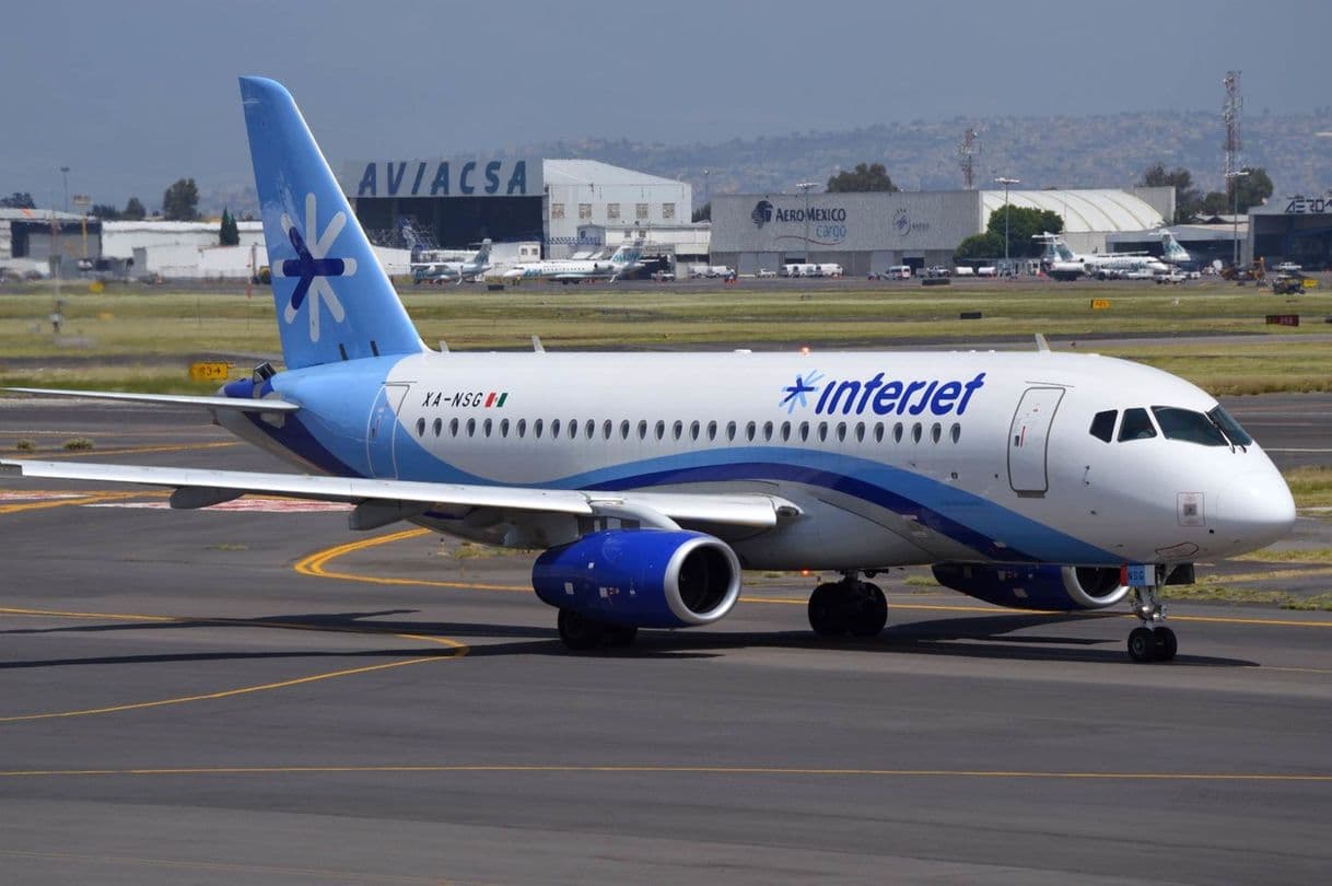 Fashion Interjet línea económica, se retrasa a menudo 