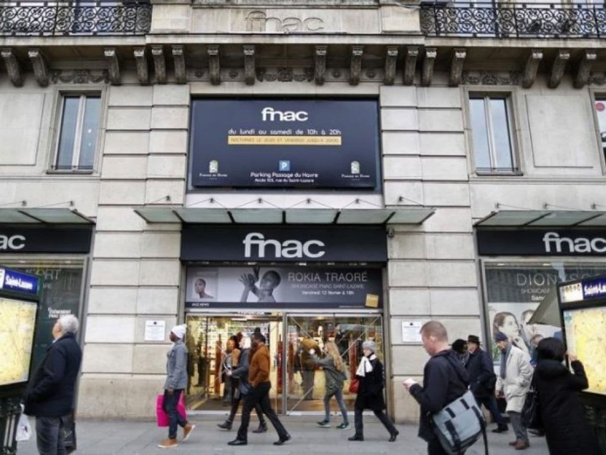 Place Fnac Paris - Saint-Lazare