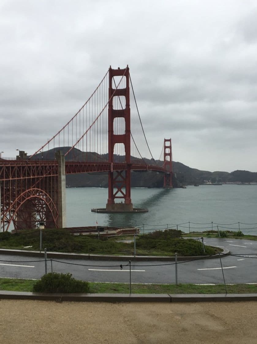 Place Golden Gate Bridge