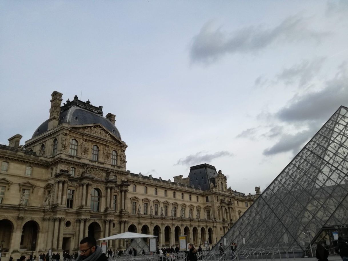 Lugar Museo del Louvre